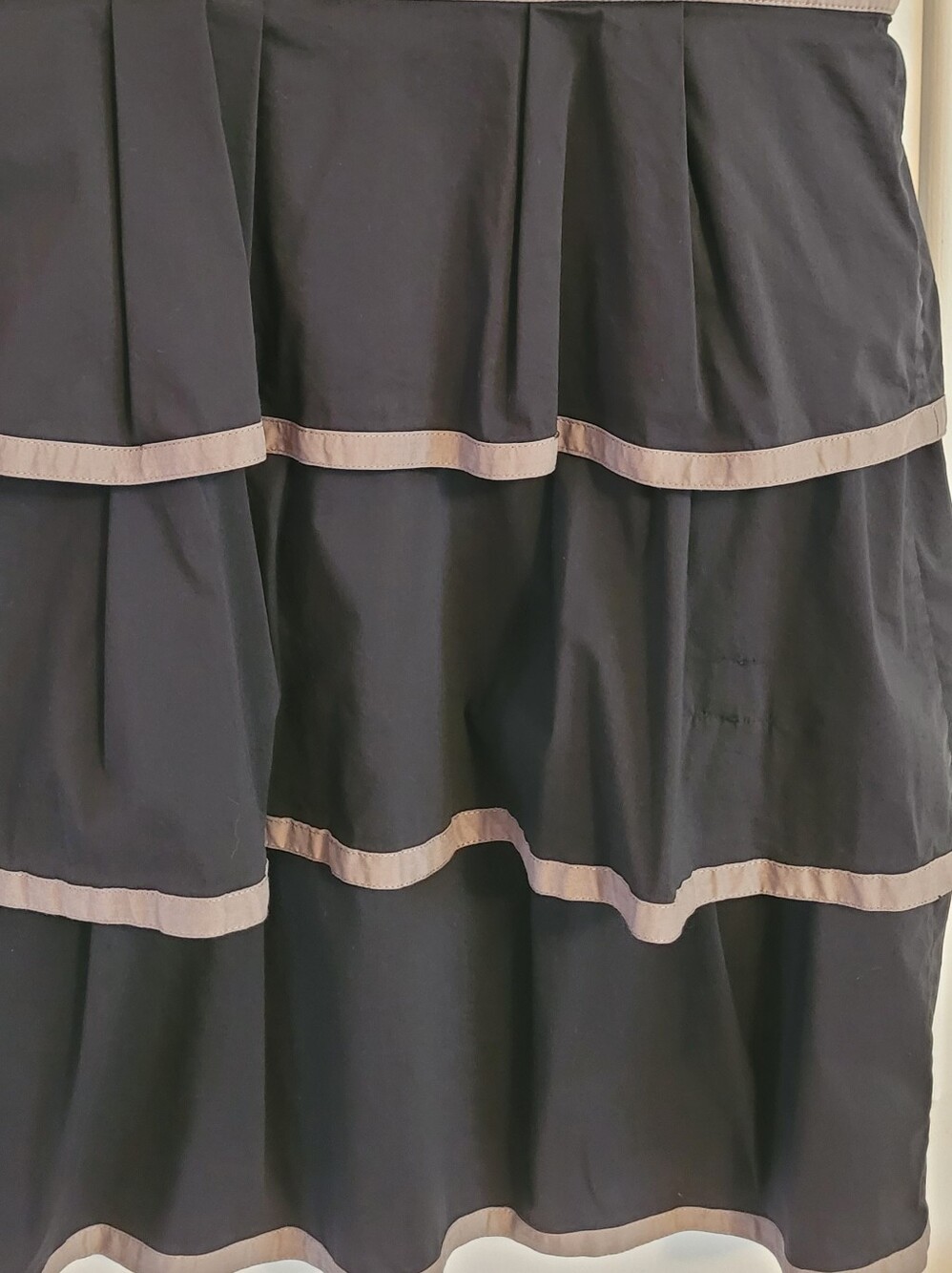 BCBGMAXAZRIA 'Yasmina' Sleeveless Combo Sheath Dress - Picture 11 of 16